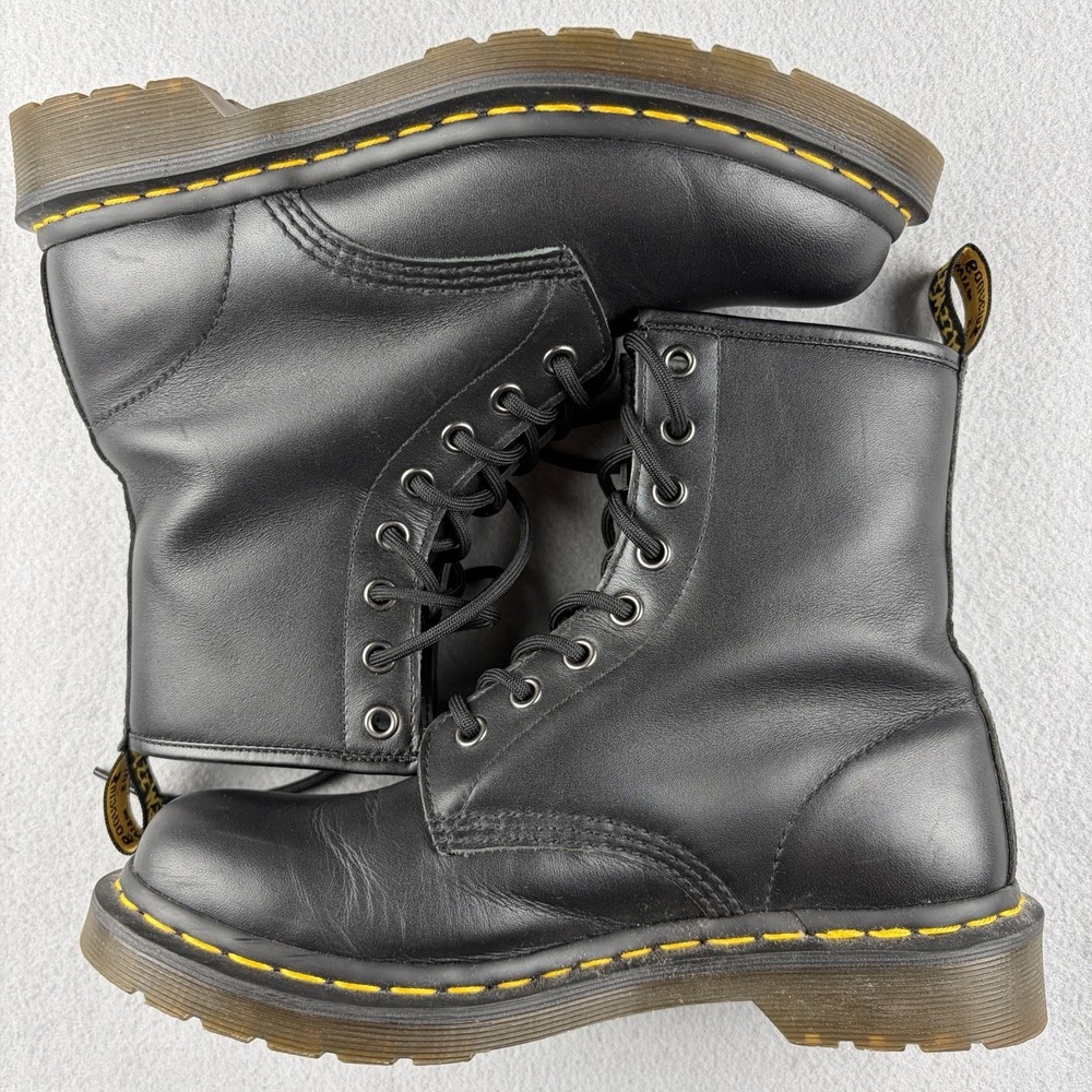 Dr. Martens 1460 Black Leather 8 Eye Boots Men 7 Women 8 AirWair